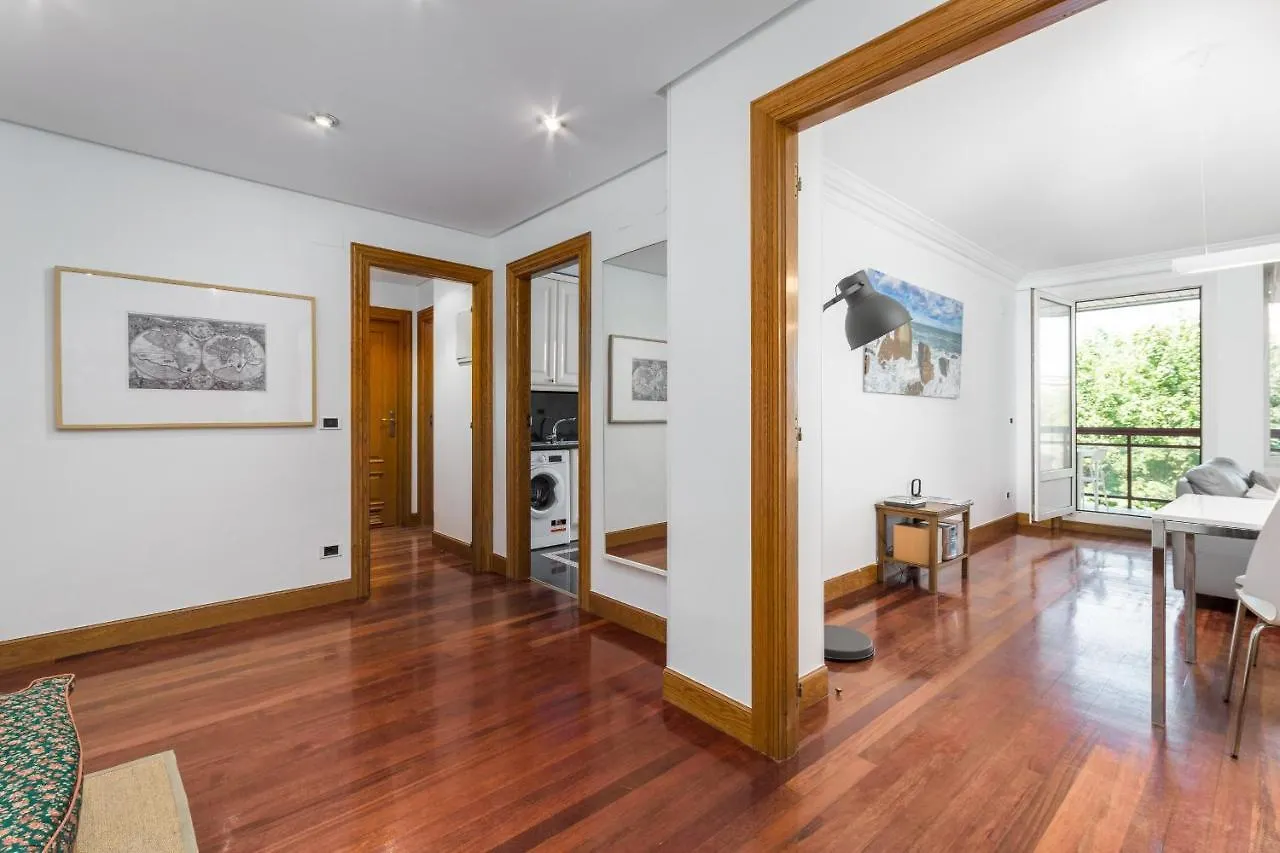 Always Easy I Pio Baroja Apartment San Sebastian 0*,