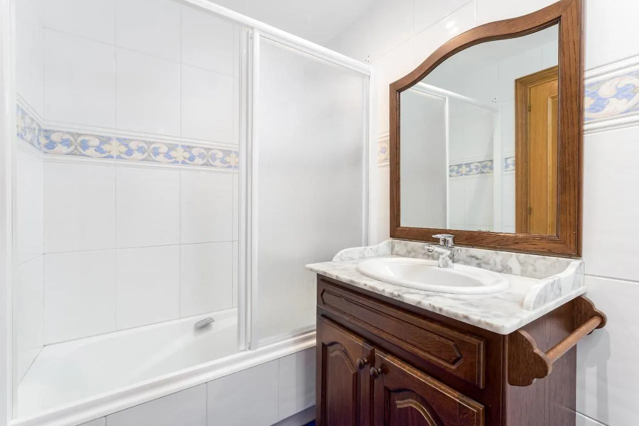 Always Easy I Pio Baroja Apartment San Sebastian 0*,